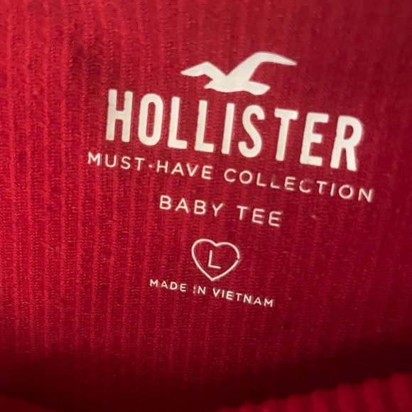 Hollister Red Baby Tee - Picture 3 of 4